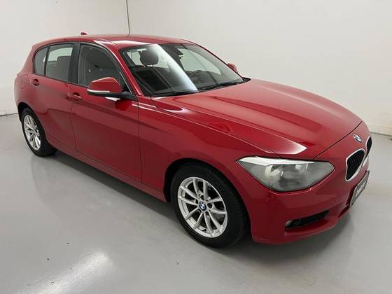 BMW 116i 1.6 16V TURBO GASOLINA 4P AUTOMÁTICO BMW 116i 1.6 16V TURBO GASOLINA 4P AUTOMÁTICO